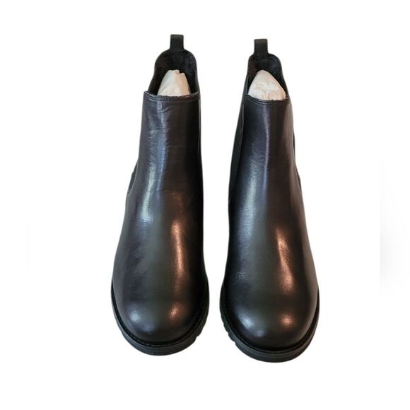 Walking Cradles Kendall  Black Leather Ankle Booties Size 6 M - Picture 4 of 8